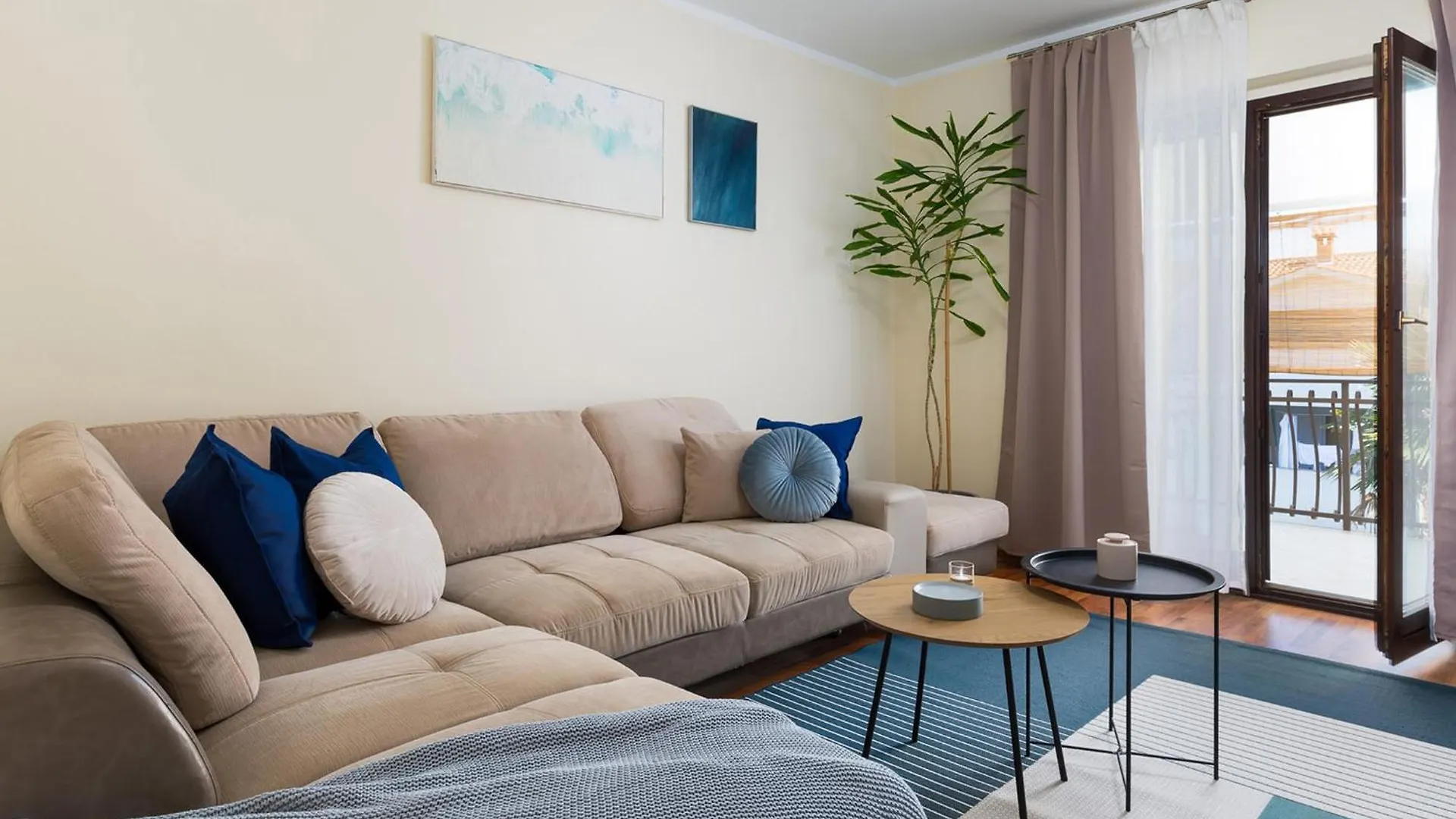 Marisan Seaview Apartment Funtana