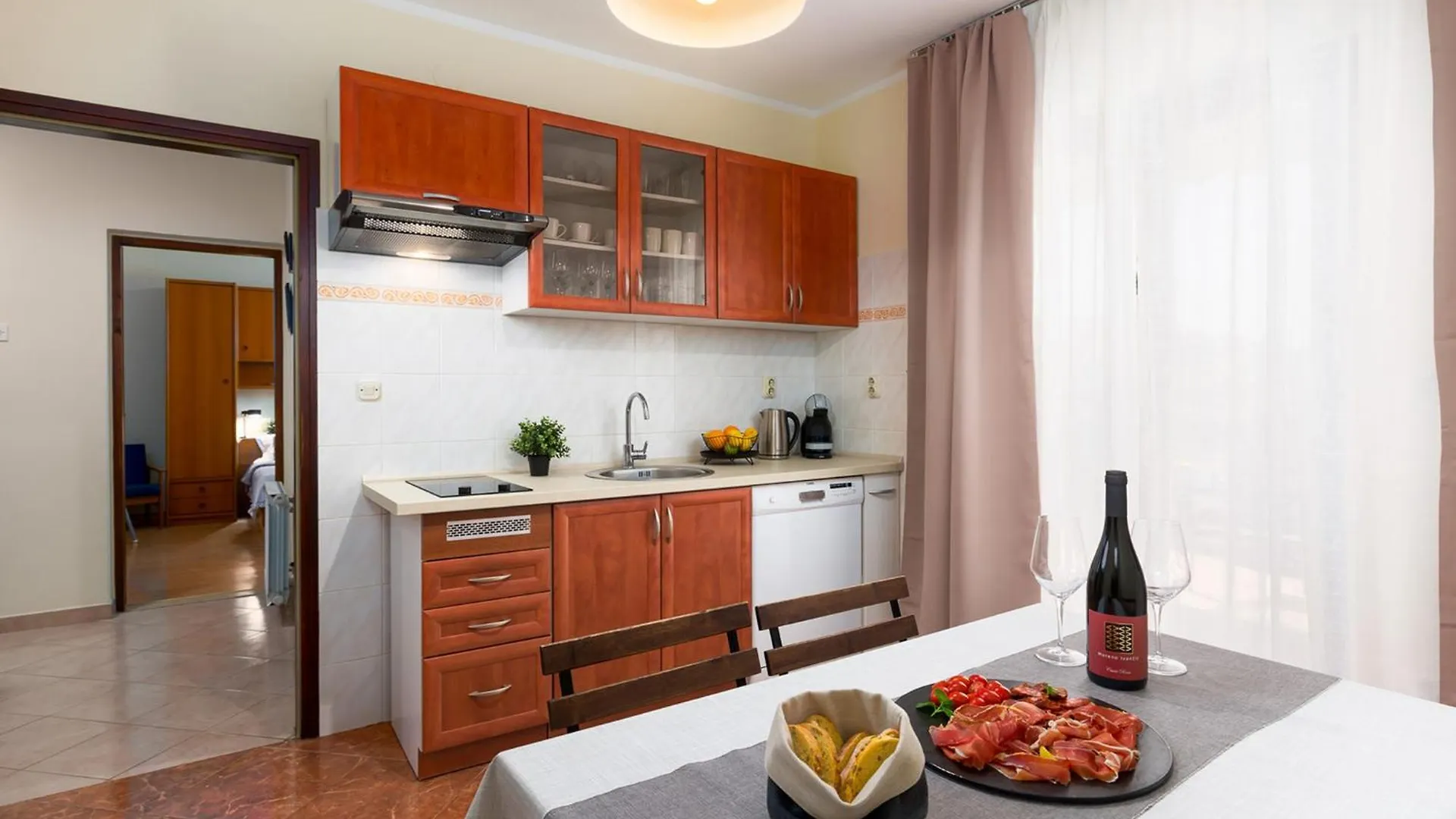 Marisan Seaview Apartment Funtana